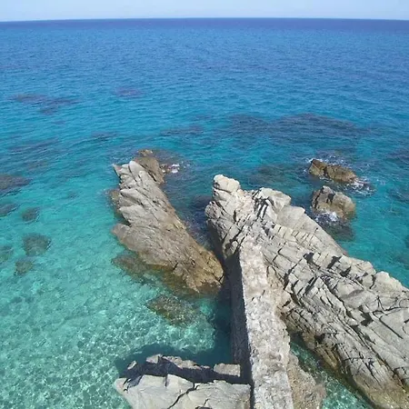 Mina * Tropea